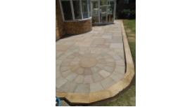 Linear Fencing & Landscaping