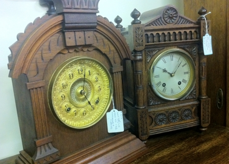 Acorn Antiques & Collectables