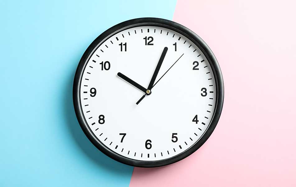 How Long Should It Take to Get a Quote in the UK? (2026 Response-Time Benchmarks)