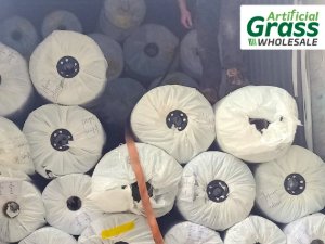 Buy Artificial Grass Direct from Warehouse – Save £££